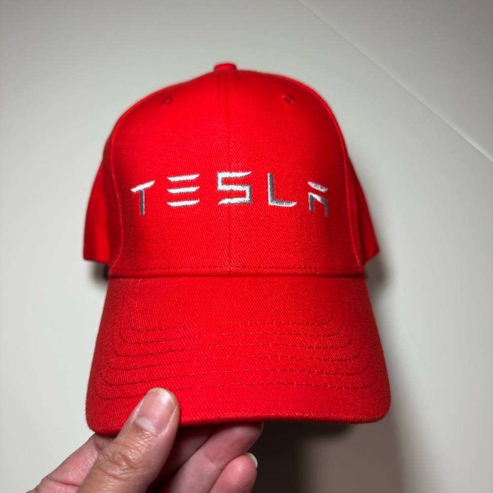 Tesla Red Cap